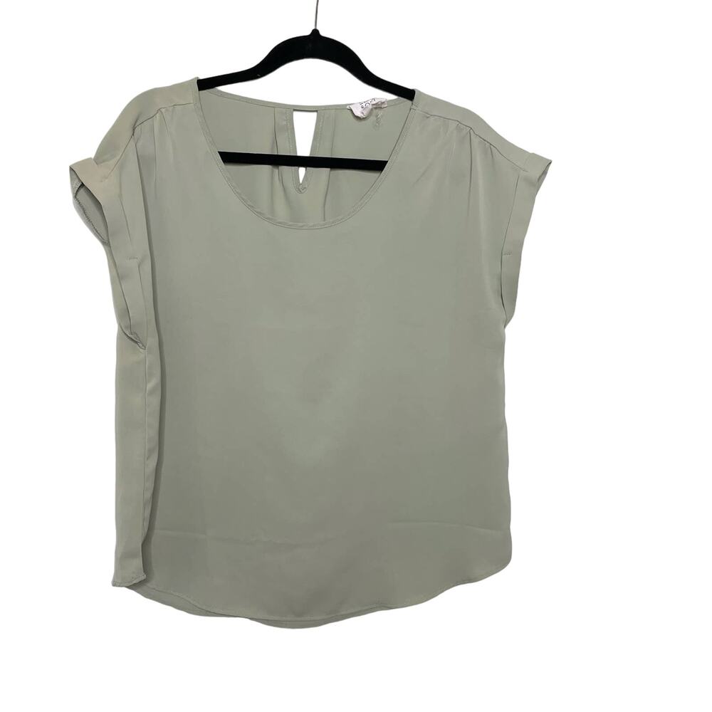 Olive & Oak Cuffed Sleeve Scoop Neck Cutout Curved Hem Top Blouse Pastel Green L